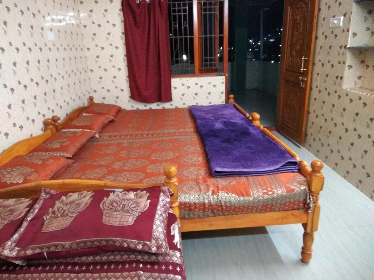 Maniis Homestay Vālpārai المظهر الخارجي الصورة